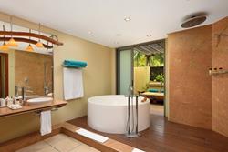Shandrani Resort and Spa - Mauritius. Family suite, bathroom.